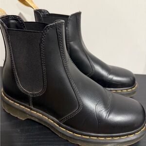 Dr martens vegan black boots sz 10